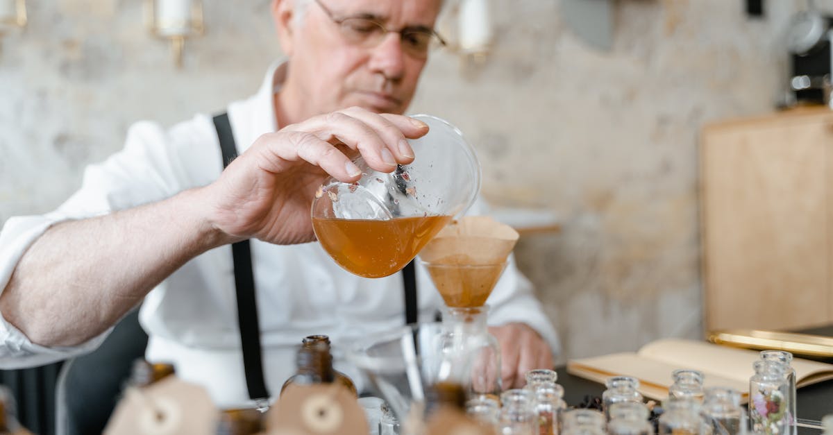 Jak Zrobi Naturalne Perfumy W Domu Poradnik Krok Po Kroku Poradnik